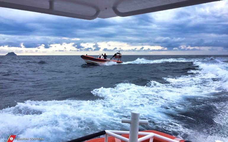 Operazioni di ricerca dei migranti dispersi nel Sulcis - Foto Guardia Costiera