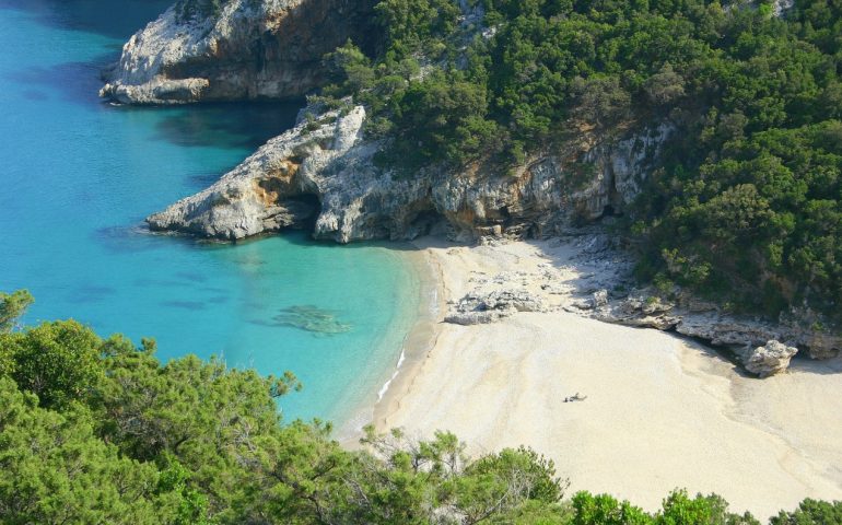 Arrivare a Cala Sisine, una delle spiagge più belle del Mediterraneo sulla costa di Baunei, ora sarà più facile