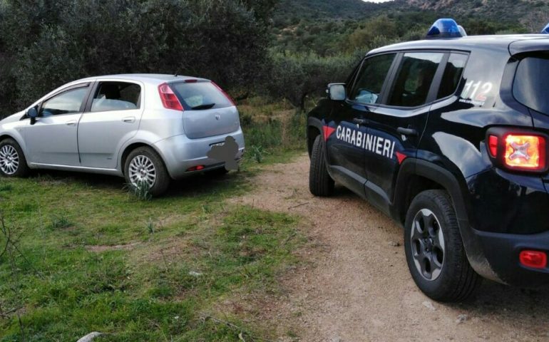 Bari Sardo, entrano a volto coperto e vanno via con l’incasso. Ladri in fuga con il furgone di un dipendente