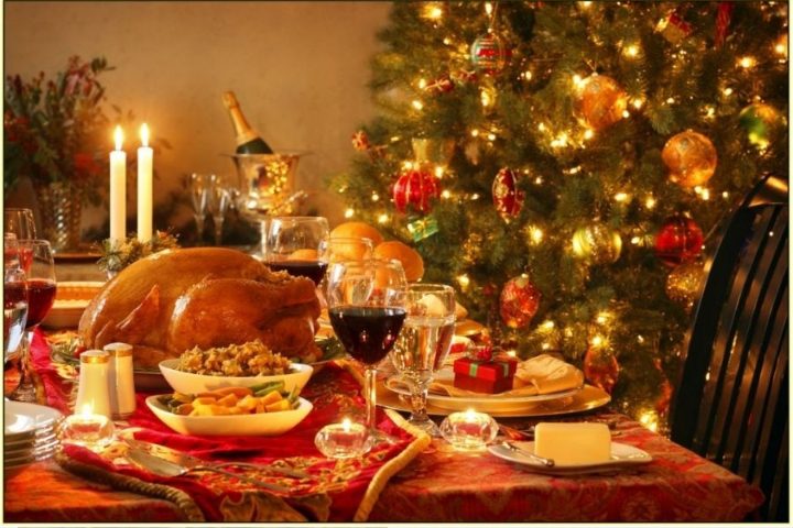 Ogni sardo spenderà 330 euro per i regali e 122 per il pranzo di Natale. Questo secondo le statistiche!