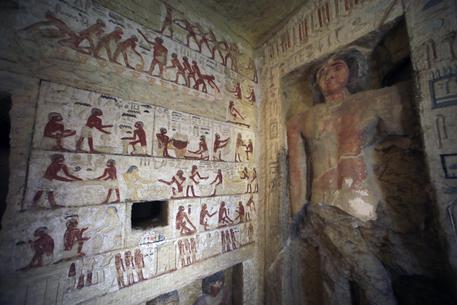 Egitto. Scoperta una tomba di 4400 anni fa splendidamente conservata