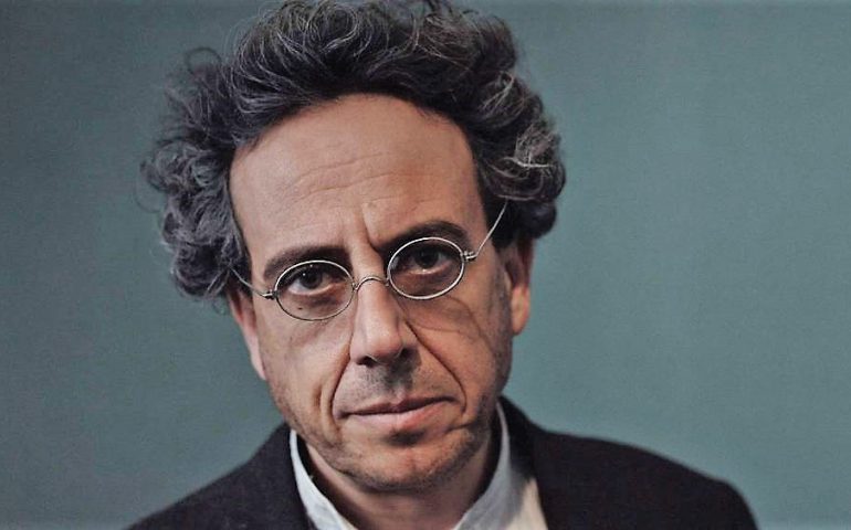 “Nel mondo grande e terribile”: oggi su Rai3 il film su Antonio Gramsci