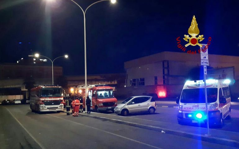 incidente auto ribaltata via po cagliari decimo choc