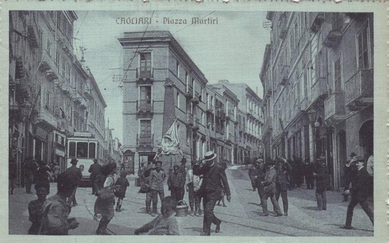 La Cagliari che non c’è più: piazza Martiri in una foto del 1914