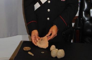reperti romani sequereperti romani sequestrati dolianova ortacesus carabinieristrati dolianova ortacesus carabinieri