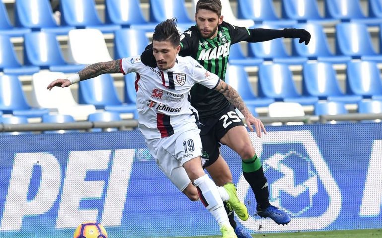 Disastro Cagliari: sconfitto dal Sassuolo per 3-0, adesso è crisi in casa rossoblù