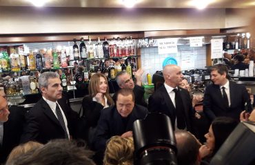 Berlusconi da Mariuccia a Pirri