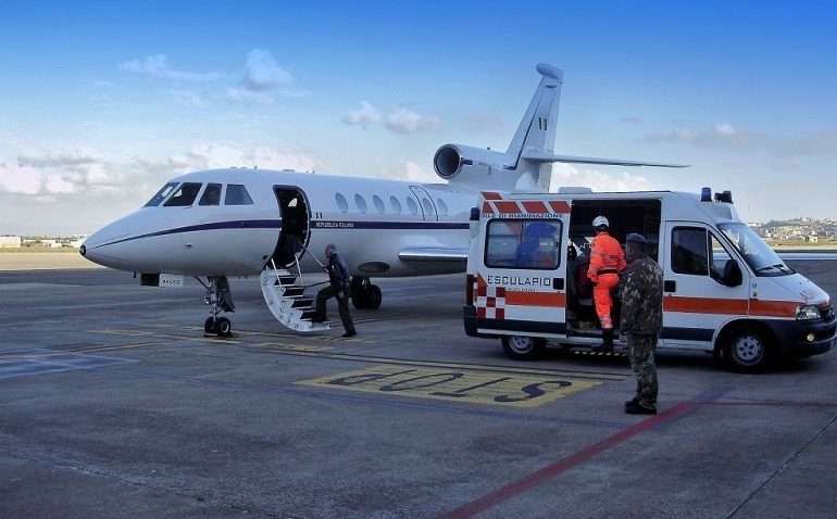 Volo militare a Roma per un bambino sardo di 2 anni gravemente malato