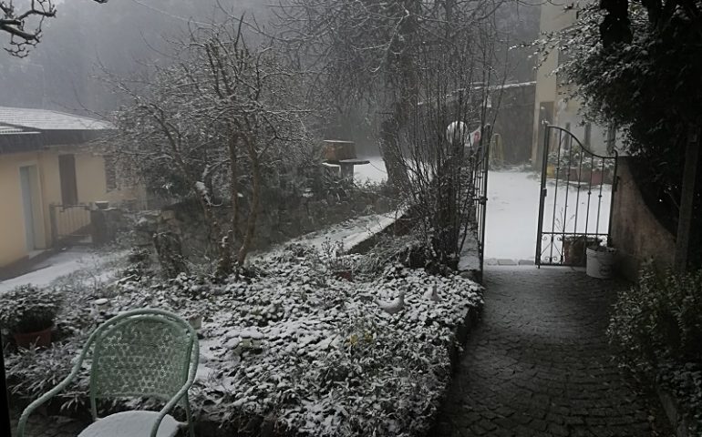 Fiocchi a Villagrande (VIDEO) e prima neve a Lanusei nello scatto di Sebastiano Micheli