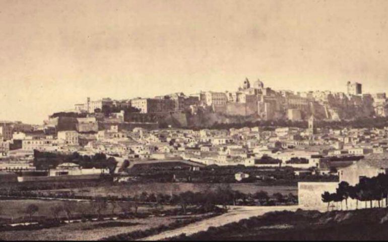 La Cagliari che non c’è più: guardate come si presentava la città dal colle di Bonaria nel 1900