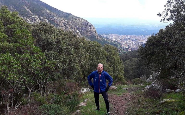 Il maratoneta di Villacidro Rossano Loi presenta la sua nuova avventura: il cammino di Santa Barbara (400 km) in sole 8 tappe