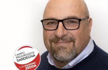 Enrico Costa candidato auto in fiamme