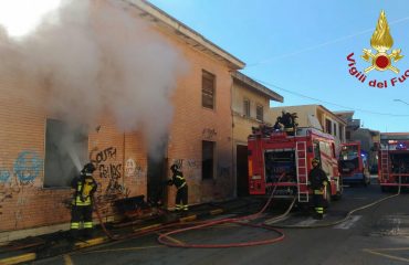 Incendio a Sinnai