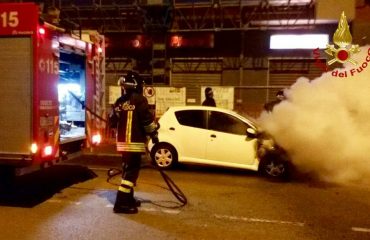 Incendio via Mandrolisai Cagliari