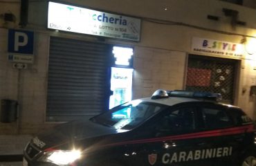 Rapina tabacchino Villasor Carabinieri