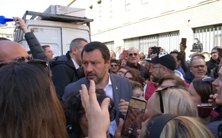 Salvini al mercato di San Benedetto di Cagliari (8)