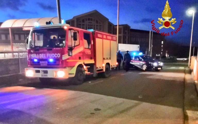 Paura a Isili. Fiamme in uno stabile che ospita dei disabili: salvati dai Vigili del fuoco