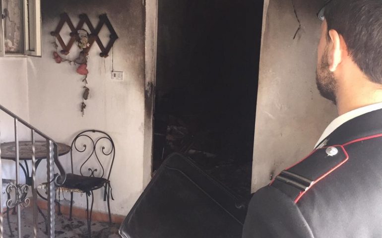 Tragedia sfiorata a Bari Sardo: fiamme in casa di un pensionato