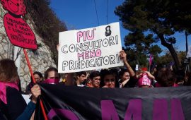 Non una di meno a Cagliari corteo di 4.000 persone contro la violenza sulle donne (3)