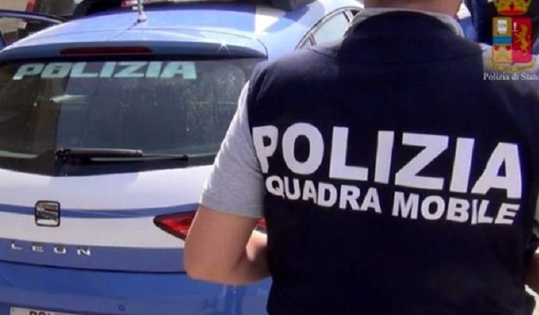 Polizia Squadra MObile