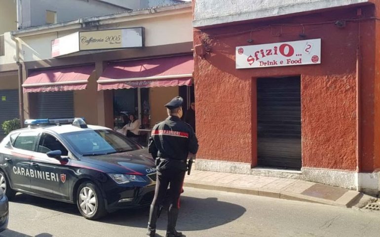 Assemini, esplosione nella notte in via Cagliari: ferito un giovane