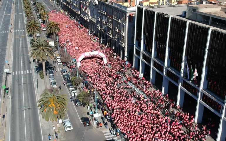 (Foto) SoloWomenRun. Edizione da record: in oltre 13000 stanno partecipando alla corsa solidale femminile