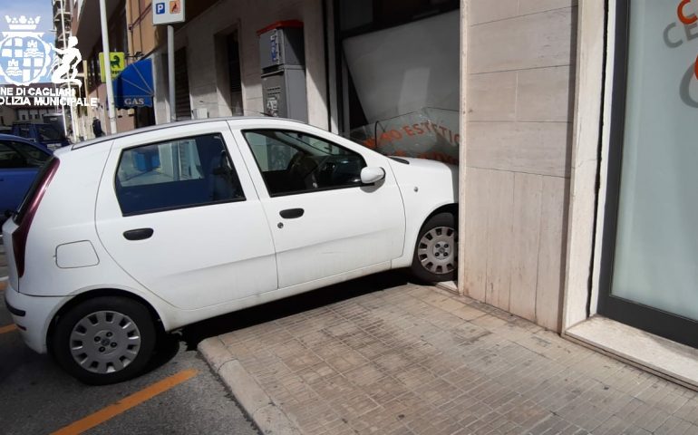 Incidente via dei visconti cagliari centro estetico