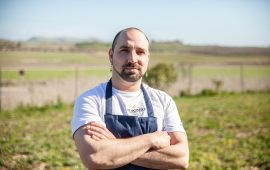 Nella foto di Alessandro Congiu il pizzaiolo Roberto Orrù