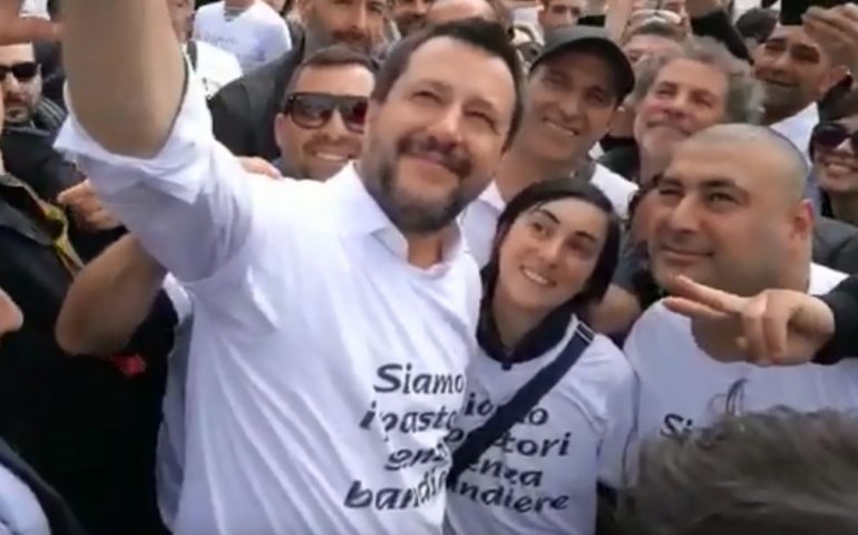 Salvini selfie pastori