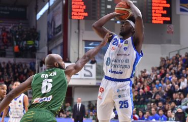 Thomas in Dinamo Sassari-Avellino