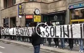 Tifosi della Lazio inneggiano a Mussolini