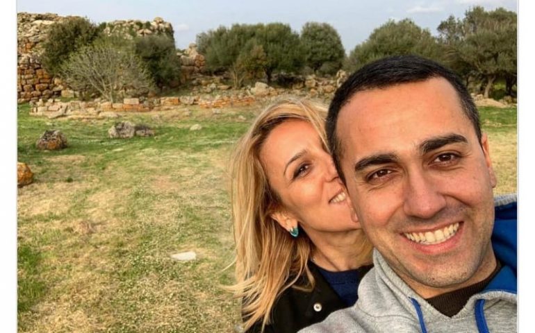Virginia Saba e Luigi di Maio innamorati in Sardegna: vacanze isolane per il vicepremier e la giornalista cagliaritana