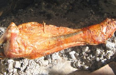 La ricetta Vistanet di oggi: capretto arrosto, uno dei piatti più famosi della gastronomia sarda