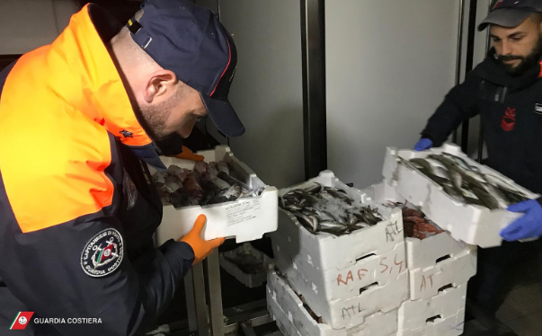 Cagliari: sequestro di oltre 200 chili di pesce senza documenti di tracciabilità