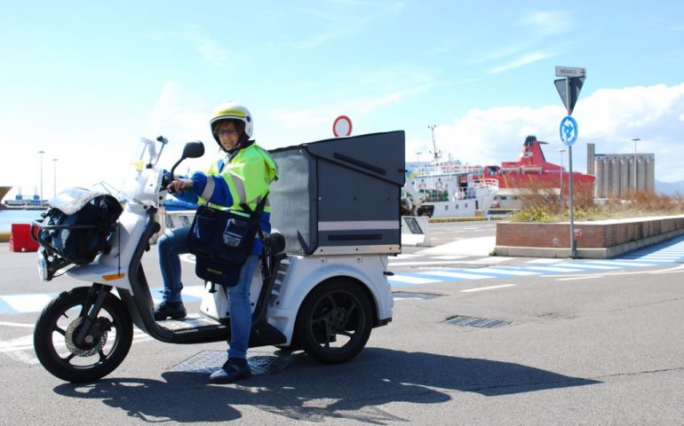 A Cagliari la posta è green: ecco i nuovi tricicli dei portalettere 100% elettrici