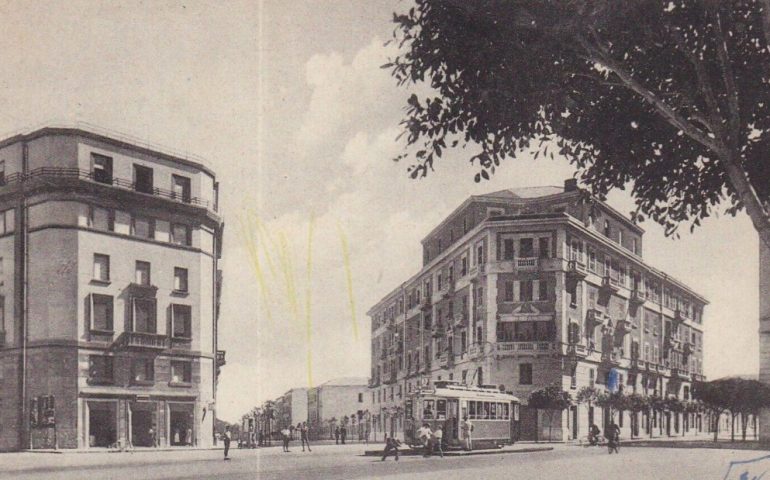 La Cagliari che non c’è più: piazza San Benedetto senza rotonda nel 1947