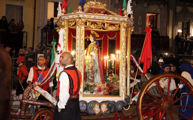 Stanotte Sant’Efisio ritorna a Cagliari nella sua chiesa di Stampace