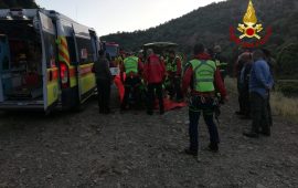 Paura a Sarroch una donna cade in dirupo e viene soccorsa e salvata dai Vigili del Fuoco