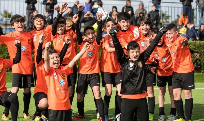 Assemini: oltre 1000 persone per il “Torneo Saras Football Academy”