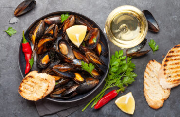 Zuppa di cozze alla sarda, un classico della cucina di pesce: ecco come prepararla