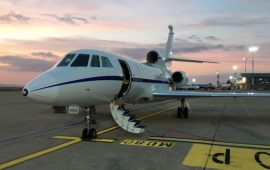 Falcon 50 aeronautica bimbo salvato cagliari roma