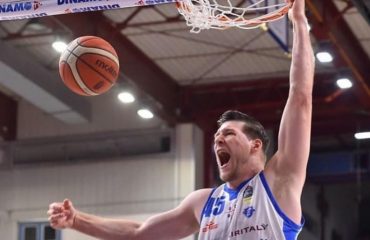 Jack Cooley in Dinamo Olimpia gara 3