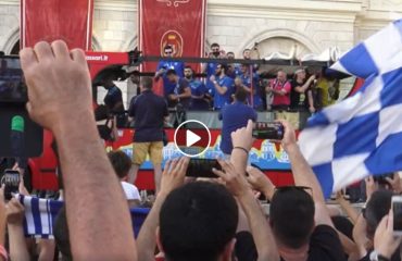 La Dinamo accolta dai tifosi a Sassari