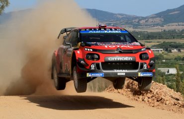 Ogier durante la prima prova speciale del Rally Italia Sardegna 2019