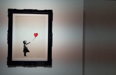 (FOTO) Banksy da oggi in mostra al Ghetto degli Ebrei. Le opere dell'artista "invisibile" visitabili fino a ottobre