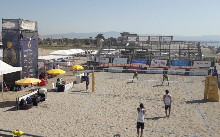 Al Poetto ritorna il grande Beach Volley, 10 giorni di gare alla Sesta fermata