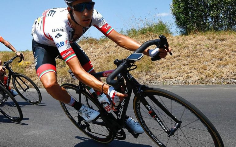 L’olandese Mike Teunissen vince la prima tappa del Tour de France, bene Fabio Aru