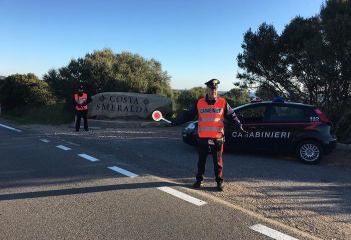 Incredibile vicenda in Costa Smeralda: coppia teneva figlio 12enne segregato in casa