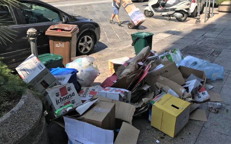 Le foto. Cartoline dalla discarica-Cagliari: ecco via Roma, oggi