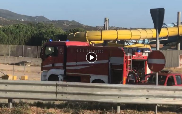 Incendio vicino al Diverland di Quartucciu